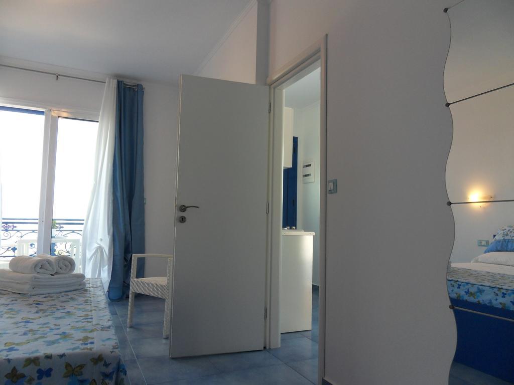 Bouganville Studios Stegna Archangelos  Zimmer foto